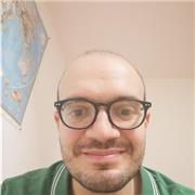 Ingegnere elettrico neolaureato